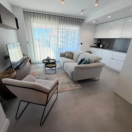 Luxury In Апартаменти *